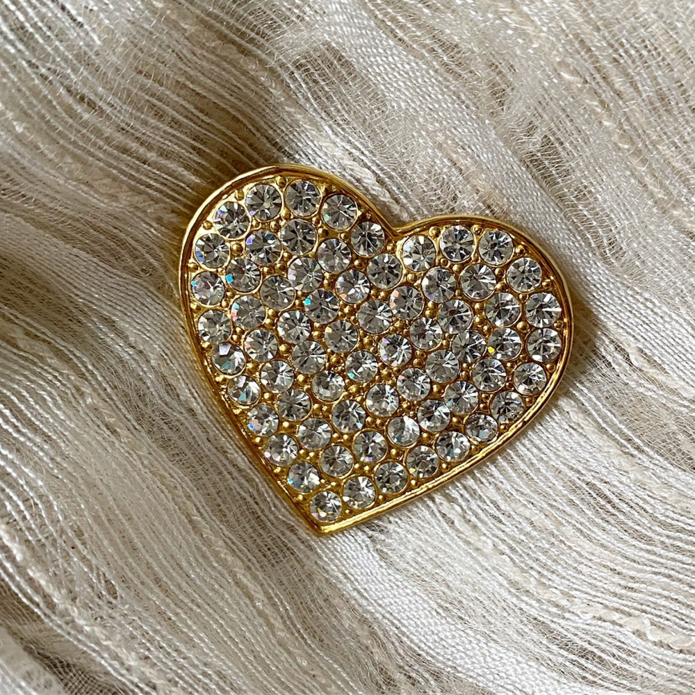 VINTAGE ✨ Studded Heart Brooch